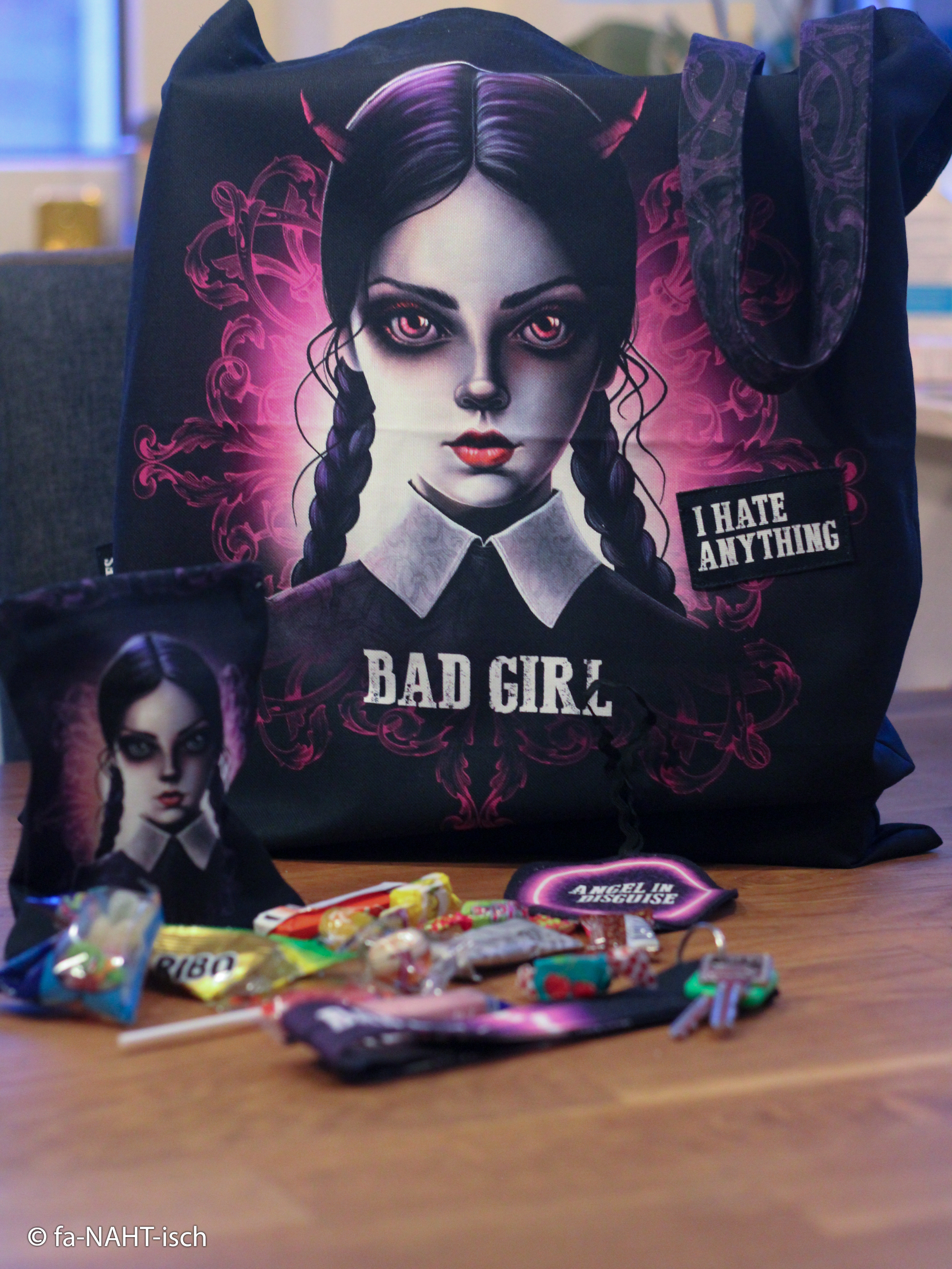 Taschenpanel - Good Girl, Bad Girl - Halloween Bag by Thorsten Berger